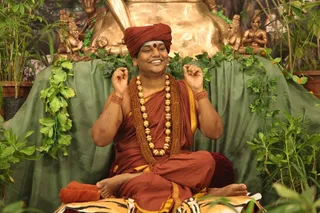 http://nithyananda.org/sites/default/files/photo-gallery/2015-03mar-19th-nithyananda-diary_IMG_4859_bidadi-satsang-swamiji.JPG