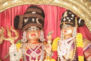 http://nithyananda.org/sites/default/files/photo-gallery/2015-03mar-20th-nithyananda-diary_IMG_5194_bidadi-temple-lord-anandaswara-anandawari%20.JPG