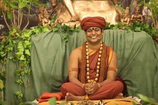 http://nithyananda.org/sites/default/files/photo-gallery/2015-03mar-23rd-nithyananda-diary_IMG_5805_bidadi-satsang-swamiji.JPG