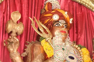http://nithyananda.org/sites/default/files/photo-gallery/2015-03mar-25th-nithyananda-diary_IMG_6043_bidadi-temple-nithyanandeshwara.JPG