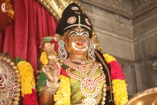 http://nithyananda.org/sites/default/files/photo-gallery/2015-04apr-01st-nithyananda-diary_IMG_7142_bidadi-temple-sanctum-nithyanandeshwari.JPG