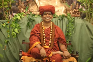 http://nithyananda.org/sites/default/files/photo-gallery/2015-04apr-03rd-nithyananda-diary_IMG_7496_bidadi-satsang-swamiji.JPG
