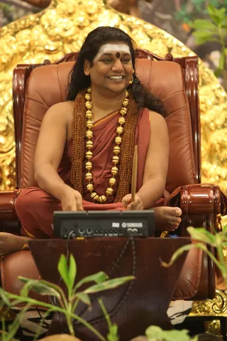 http://nithyananda.org/sites/default/files/photo-gallery/2015-04apr-05th-nithyananda-diary_IMG_7744_bidadi-ndy-day02-swamiji.JPG