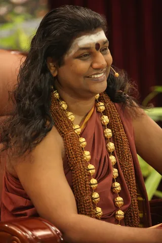 http://nithyananda.org/sites/default/files/photo-gallery/2015-04apr-05th-nithyananda-diary_IMG_7772_bidadi-ndy-day02-swamiji.JPG