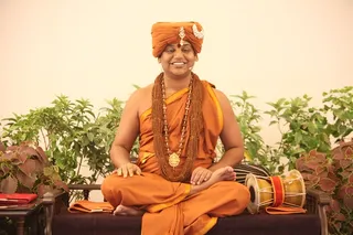 http://nithyananda.org/sites/default/files/photo-gallery/2015-05may-05th-nithyanda-diary_IMG_6072_bidadi-satsang-swamiji.JPG