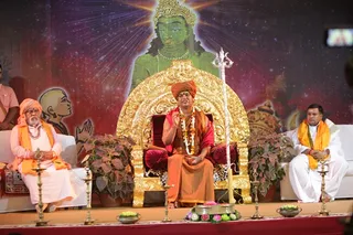 http://nithyananda.org/sites/default/files/photo-gallery/2015-05may-09th-nithyananda-diary_IMG_7640_varanasi-vishwanatha-annapurna-heads-welcome_0.JPG