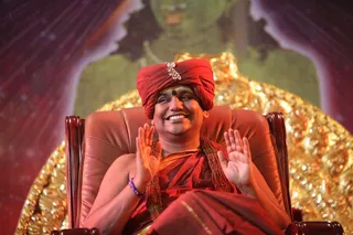 http://nithyananda.org/sites/default/files/photo-gallery/2015-05may-10th-nithyananda-diary_IMG_8695_Varanasi-innerawakening-swamiji.JPG