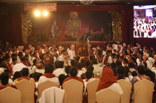 http://nithyananda.org/sites/default/files/photo-gallery/2015-05may-11th-nithyananda-diary_IMG_9749_Varanasi-innerawakening-swamiji.JPG