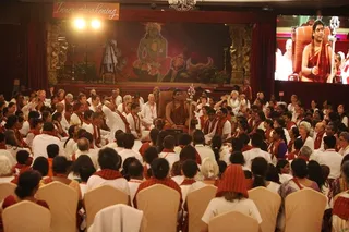 http://nithyananda.org/sites/default/files/photo-gallery/2015-05may-11th-nithyananda-diary_IMG_9754_Varanasi-innerawakening-swamiji.JPG