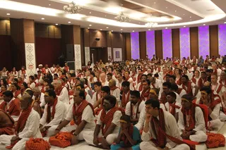 http://nithyananda.org/sites/default/files/photo-gallery/2015-05may-13th-nithyananda-diary_IMG_9988_Varanasi-innerawakening-participate.JPG