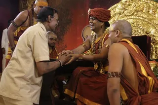 http://nithyananda.org/sites/default/files/photo-gallery/2015-05may-14th-nithyananda-diary_IMG_0914_varanasi-satsang-swamiji.JPG