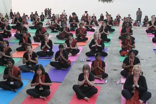 http://nithyananda.org/sites/default/files/photo-gallery/2015-05may-18th-nithyananda-diary_IMG_1991_varanasi_swamiji-satsang.JPG