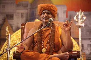 http://nithyananda.org/sites/default/files/photo-gallery/2015-05may-20th-nithyanda-diary_IMG_2684_varanasi-sri-vidya-homa.JPG