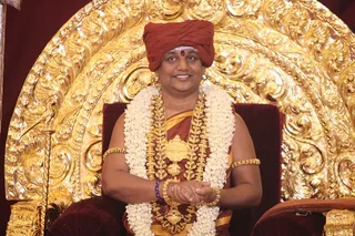 http://nithyananda.org/sites/default/files/photo-gallery/2015-05may-22th-nithyanda-diary_IMG_3415_varanasi-ia-meenakshi-kalyanam-swamiji.JPG