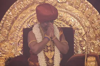 http://nithyananda.org/sites/default/files/photo-gallery/2015-05may-22th-nithyanda-diary_IMG_3673_varanasi-ia-meenakshi-kalyanam-swamiji.JPG