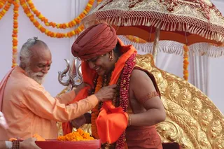 http://nithyananda.org/sites/default/files/photo-gallery/2015-05may-22th-nithyanda-diary_IMG_8992_varanasi-rudra-homa-swamiji.JPG