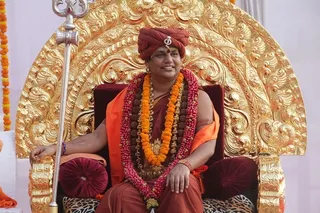 http://nithyananda.org/sites/default/files/photo-gallery/2015-05may-22th-nithyanda-diary_IMG_9005_varanasi-rudra-homa-swamiji.JPG