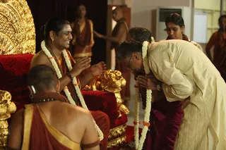 http://nithyananda.org/sites/default/files/photo-gallery/2015-05may-3rd-nithyananda-diary_IMG_7304_bidadi-janapal-nithyanandapoorinima-swamiji.JPG