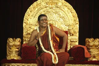 http://nithyananda.org/sites/default/files/photo-gallery/2015-05may-3rd-nithyananda-diary_IMG_7347_bidadi-janapal-nithyanandapoorinima-swamiji.JPG