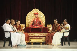 http://nithyananda.org/sites/default/files/photo-gallery/2015-06jun-20th-nithyananda-diary_IMG_9897_bidadi-sharing-ia-experience-sharing.JPG