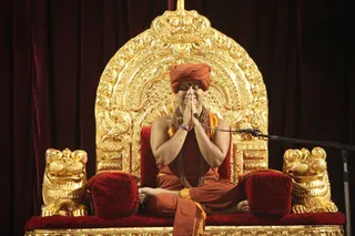 http://nithyananda.org/sites/default/files/photo-gallery/2015-06jun-20th-nithyananda-diary_IMG_9911_bidadi-ndy-day01-swamiji.JPG