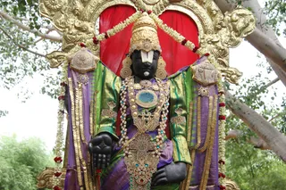 http://nithyananda.org/sites/default/files/photo-gallery/2015-06jun-21th-nithyananda-diary_IMG_0628_bidadi-temple-lord-venkateswara.JPG