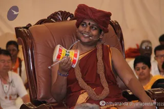http://nithyananda.org/sites/default/files/photo-gallery/2015-07jul-02nd-nithyananda-diary_IMG_2676_varanasi-kalabirava-temple-visit-swamiji.JPG