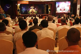 http://nithyananda.org/sites/default/files/photo-gallery/2015-07jul-04th-nithyananda-diary_IMG_3888_varanasi-satsang-swamiji.JPG