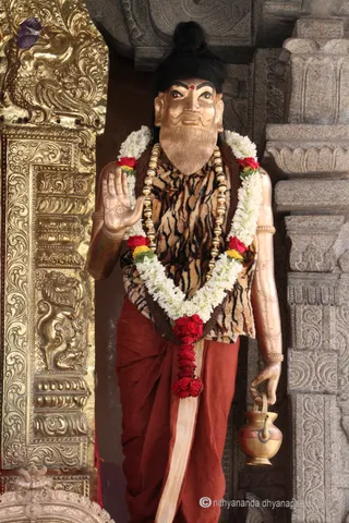 http://nithyananda.org/sites/default/files/photo-gallery/2015-07jul-05th-nithyananda-diary_IMG_0411_bidadi-temple-kapila-muni_0.JPG