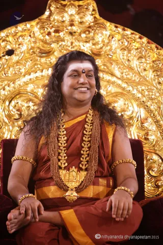 http://nithyananda.org/sites/default/files/photo-gallery/2015-07jul-06th-nithyananda-diary_IMG_4081_varanasi-satsang-swamiji_0.JPG