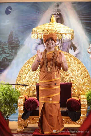 http://nithyananda.org/sites/default/files/photo-gallery/2015-07jul-06th-nithyananda-diary_IMG_4855_varanasi-satsang-swamiji.JPG