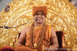 http://nithyananda.org/sites/default/files/photo-gallery/2015-07jul-06th-nithyananda-diary_IMG_4883_varanasi-satsang-swamiji.JPG