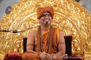 http://nithyananda.org/sites/default/files/photo-gallery/2015-07jul-06th-nithyananda-diary_IMG_4904_varanasi-satsang-swamiji.JPG