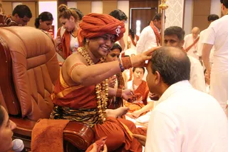 http://nithyananda.org/sites/default/files/photo-gallery/2015-07jul-12th-nithyananda-diary_IMG_7391_varanasi-ia-class-swamiji.JPG