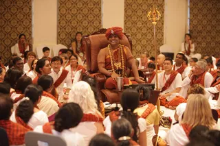 http://nithyananda.org/sites/default/files/photo-gallery/2015-07jul-12th-nithyananda-diary_IMG_7452_varanasi-ia-class-swamiji.JPG