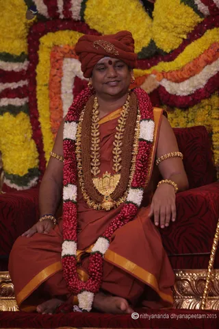 http://nithyananda.org/sites/default/files/photo-gallery/2015-07jul-13th_IMG_7835_varanasi-swamiji-gracing-the-marriage-ceremony-nithyananda-diary_varanasi-swamiji-blessing-nithyananda-diary.JPG