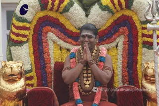 http://nithyananda.org/sites/default/files/photo-gallery/2015-07jul-18th-nithyananda-diary_IMG_9881_varanasi-homa-swamiji.JPG