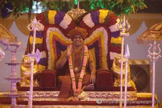 http://nithyananda.org/sites/default/files/photo-gallery/2015-07jul-9th-nithyananda-diary_IMG_5597_varanasi-rudra-homa-swamiji.JPG