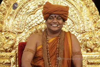 http://nithyananda.org/sites/default/files/photo-gallery/2015-08aug-28th_IMG_0104_bidadi-swamiji-satsang-nithyananda-diary.JPG