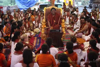 http://nithyananda.org/sites/default/files/photo-gallery/2015-09sep-18th-nithyananda-diary_IMG_8888_Nasik-shivoham-process-swamiji.jpeg