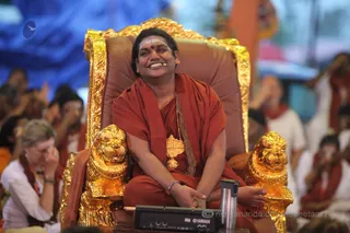 http://nithyananda.org/sites/default/files/photo-gallery/2015-09sep-18th-nithyananda-diary_IMG_8913_Nasik-shivoham-process-swamiji.jpeg