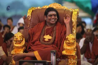 http://nithyananda.org/sites/default/files/photo-gallery/2015-09sep-18th-nithyananda-diary_IMG_8924_Nasik-shivoham-process-swamiji.jpeg