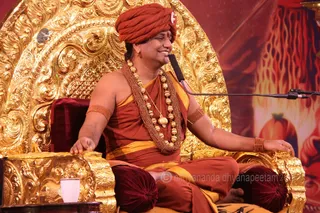 http://nithyananda.org/sites/default/files/photo-gallery/2015-10oct-11th-nithyananda-diary_IMG_4991_varanasi-ia-satsang-swamiji.JPG