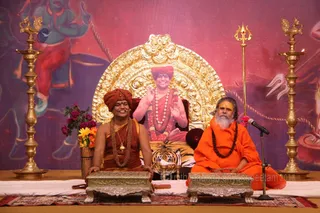 Sri Mahant Swami Narendra Giri President of Akhila Bharatiya, Akhada Parishad meets with His Holiness and speaks with Inner Awakening Participants