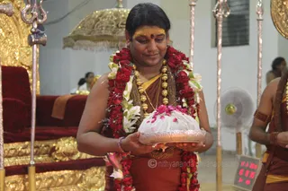 http://nithyananda.org/sites/default/files/photo-gallery/2015-10oct-12th-nithyananda-diary_IMG_5584_varanasi-ia-kalabhairava-homa-swamiji.JPG