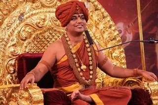 http://nithyananda.org/sites/default/files/photo-gallery/2015-10oct-13th-nithyananda-diary_IMG_5814_varanasi-ia-satsang-swamiji.JPG