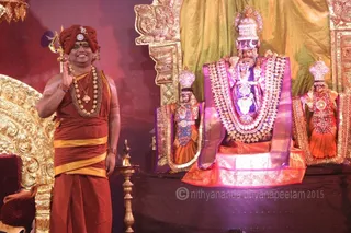 http://nithyananda.org/sites/default/files/photo-gallery/2015-10oct-14th-nithyananda-diary_IMG_6256_varanasi-ia-satsang-swamiji.JPG