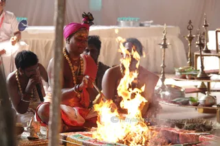 http://nithyananda.org/sites/default/files/photo-gallery/2015-10oct-19th-nithyananda-diary_IMG_8481_varanasi-ia-rudra-homa.JPG