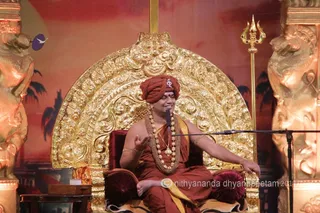 http://nithyananda.org/sites/default/files/photo-gallery/2015-10oct-20th-nithyananda-diary_IMG_9222_varanasi-ia-satsang-swamiji.JPG