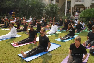 http://nithyananda.org/sites/default/files/photo-gallery/2015-10oct-20th-nithyananda-diary_IMG_9261_varanasi-ia-nithya-yoga-participants.JPG